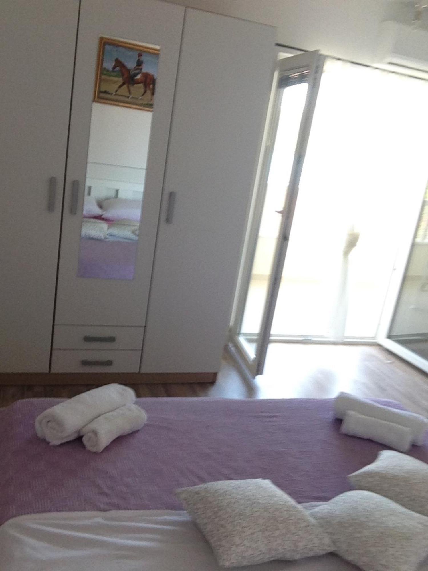 Mediterranean Apartment With Great Sea View مارينا المظهر الخارجي الصورة